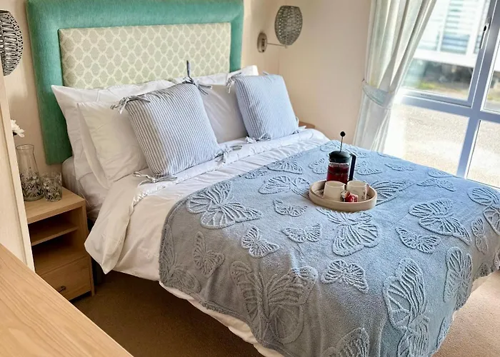 Teal - A Few Steps From The