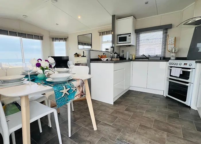 假日公园 Teal - A Few Steps From The 雷德卡