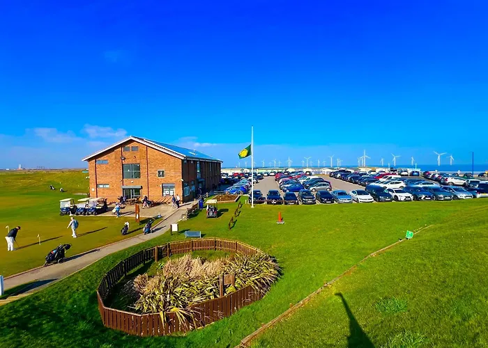 Teal - A Few Steps From The 假日公园 *